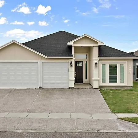 Luxurious Coastal Retreat Brand New 4Br Home With Fast Wifi, 15 Min To Beach! Corpus Christi Exterior foto