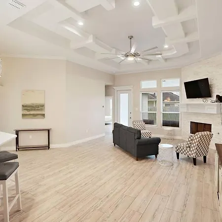 Luxurious Coastal Retreat Brand New 4Br Home With Fast Wifi, 15 Min To Beach! Corpus Christi Exterior foto
