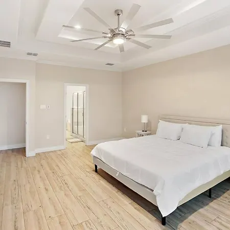 Luxurious Coastal Retreat Brand New 4Br Home With Fast Wifi, 15 Min To Beach! Corpus Christi Exterior foto